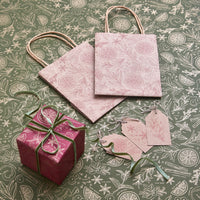 Thumbnail for 19 Piece Sugar & Spice Wrapping Paper, Ribbon, Gift Tag & Bag Set